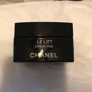 Chanel creme fine full size brand new